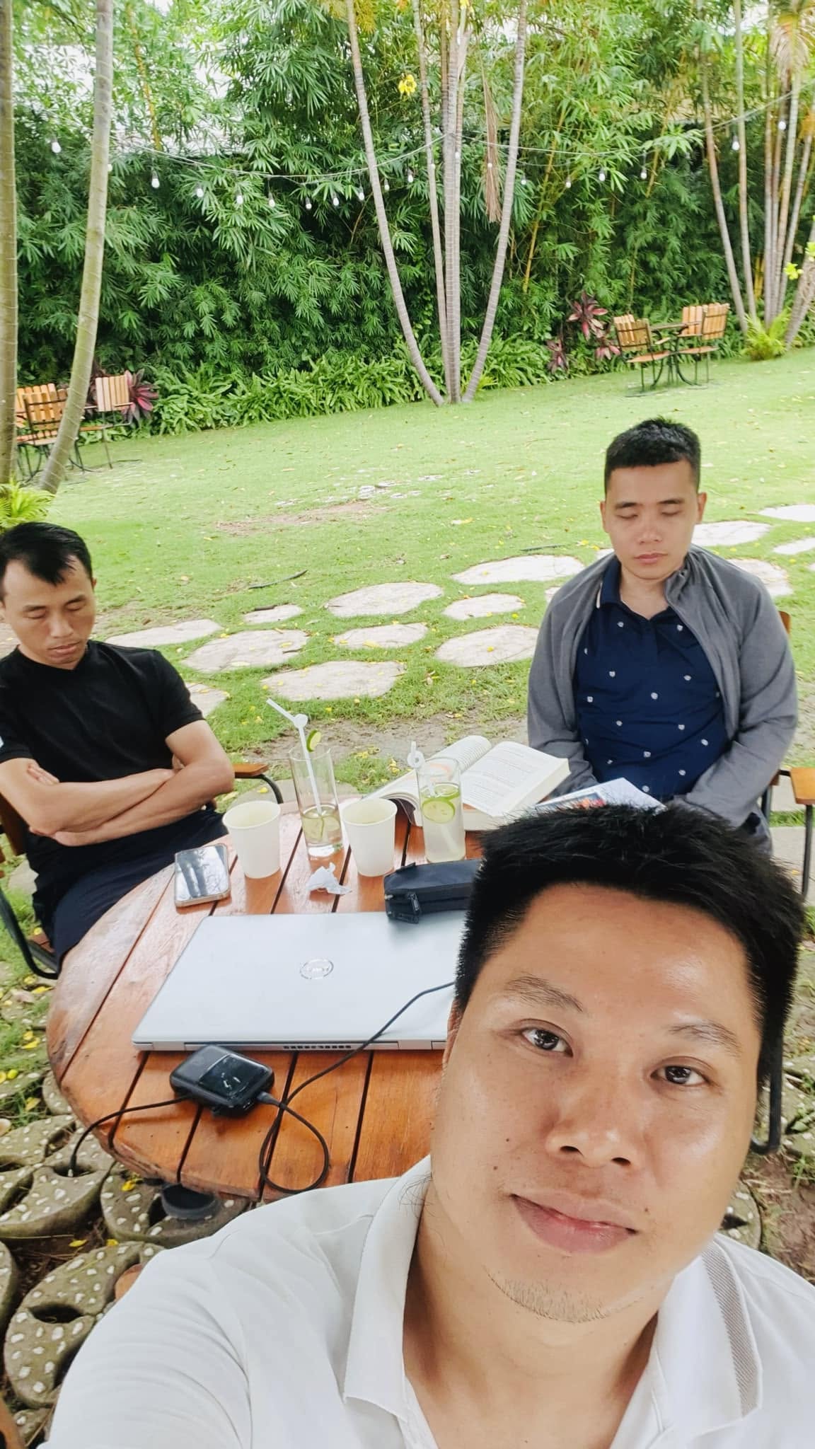 3 Cái Đầu luôn hơn 1 Cái Đầu